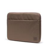 Herschel Denman 15-16 Inch Sleeve Tech Light Chestnut